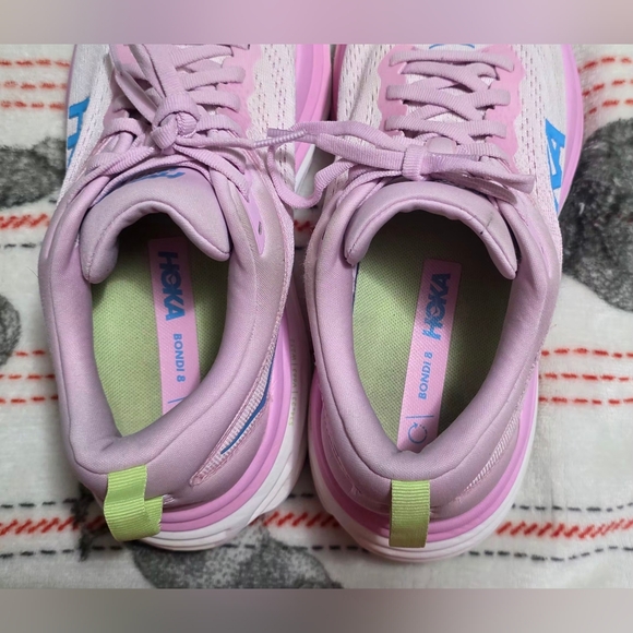 HOKA Women's Bondi 8 - Picture 5 of 10